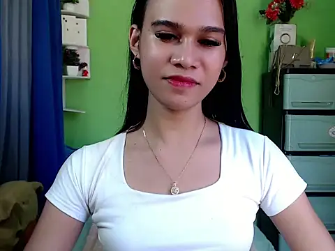 Snapshot of urseductivebarbie_xx chatting on 04/03/26, 02:29 urseductivebarbie xx online show from 04/03/26, 02:29