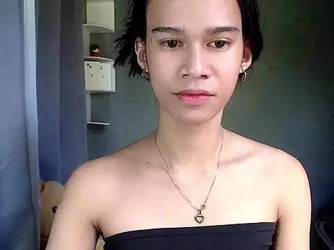 Snapshot of urseductivebarbie_xx chatting on 01/17/26, 02:37 urseductivebarbie xx online show from 01/17/26, 02:37