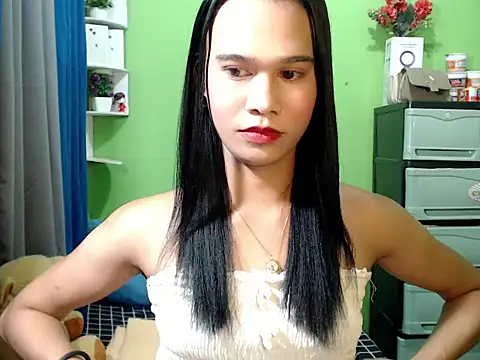 Snapshot of urseductivebarbie_xx chatting on 03/29/26, 01:35 urseductivebarbie xx online show from 03/29/26, 01:35