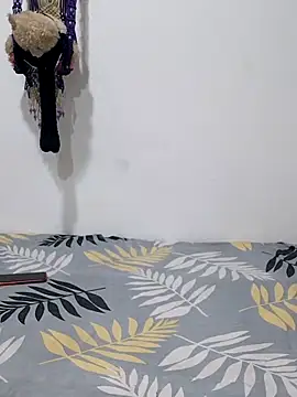 sneha bebo online show from 12/19/25, 03:03