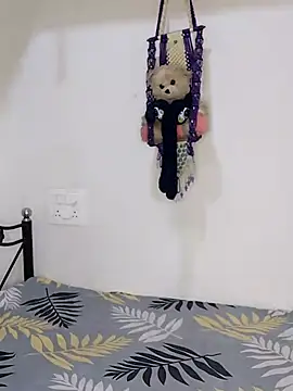 sneha bebo online show from 12/15/25, 02:12