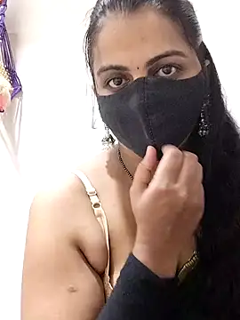 Snapshot of sneha_bebo chatting on 10/17/25, 04:42 sneha bebo online show from 10/17/25, 04:42