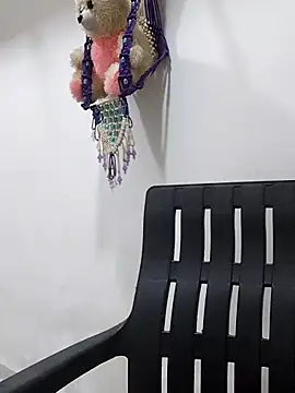 sneha bebo online show from 11/23/25, 03:33