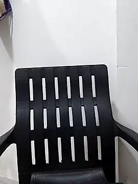 sneha bebo online show from 11/11/25, 03:40