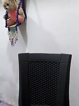 sneha bebo online show from 11/04/25, 03:38