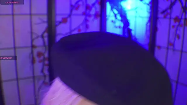 Vanelope sweet  online show from 04/24/26, 01:18