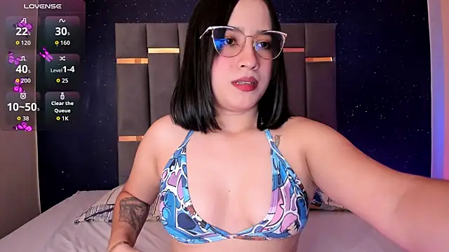 SweetAnya01 online show from 11/26/25, 04:23