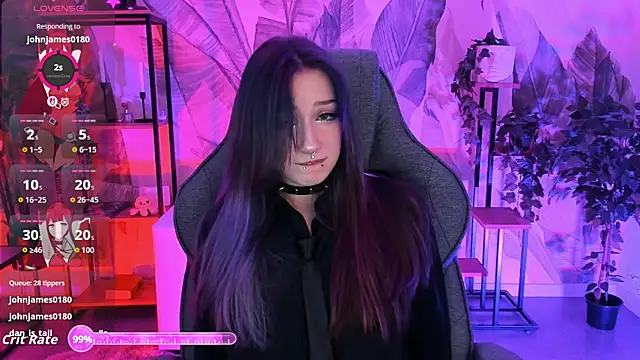 LiliLuna online show from 09/24/25, 10:27