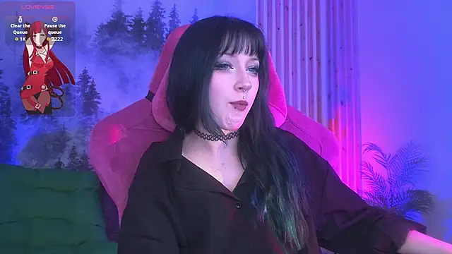 LiliLuna online show from 01/08/26, 12:55