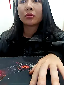 MinhChauXXX19 online show from 01/17/26, 02:20