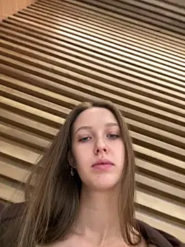 Snapshot of ElliRose chatting on 11/12/25, 07:12 ElliRose online show from 11/12/25, 07:12