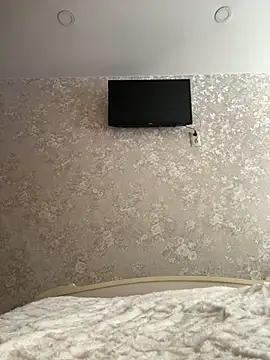 ElliRose online show from 02/04/26, 06:30