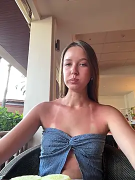 ElliRose online show from 10/07/25, 12:44