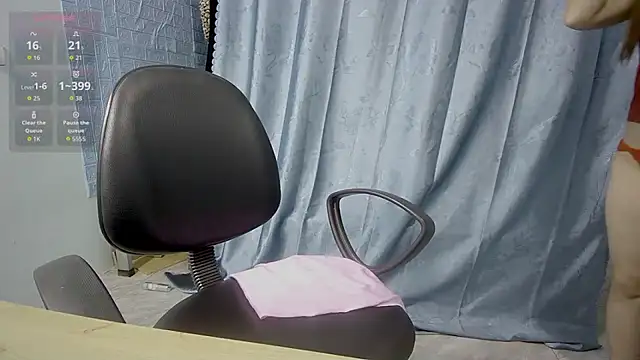 Snapshot of _Sara_768 chatting on 09/28/25, 08:16 Sara 768 online show from 09/28/25, 08:16