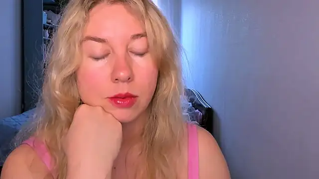 Snapshot of NancySanders chatting on 06/10/26, 02:02 NancySanders online show from 06/10/26, 02:02