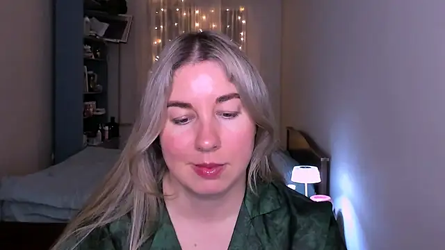 NancySanders online show from 05/22/26, 06:39