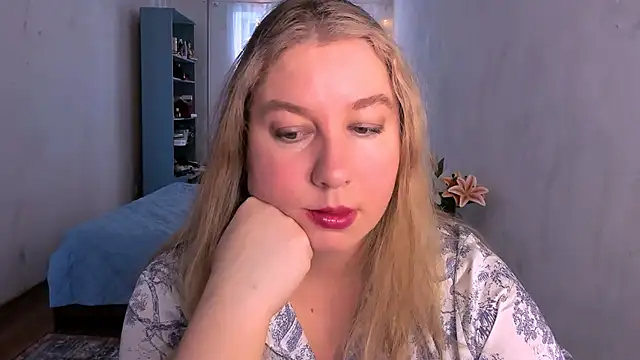 Snapshot of NancySanders chatting on 02/17/26, 06:33 NancySanders online show from 02/17/26, 06:33