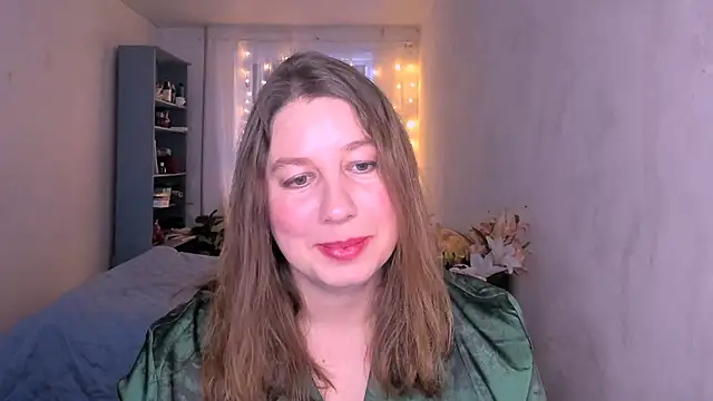 NancySanders online show from 12/17/25, 08:52