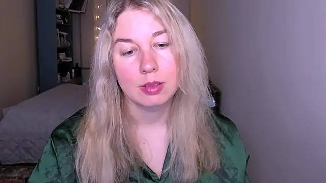 NancySanders online show from 05/31/26, 07:25