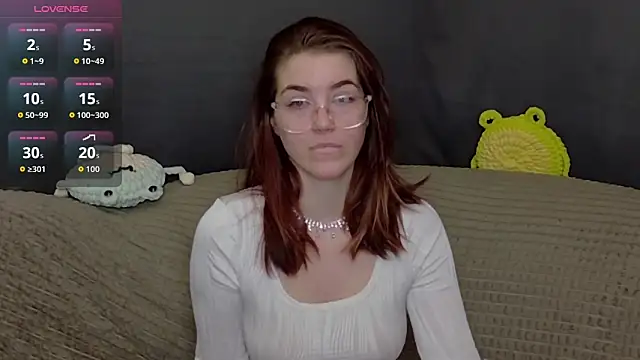 ElzaBlis online show from 12/01/25, 03:02