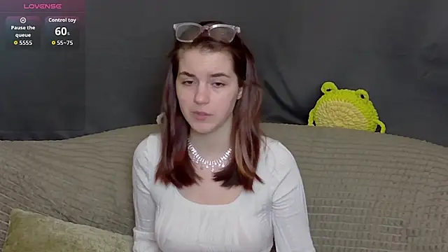 ElzaBlis online show from 11/15/25, 02:54