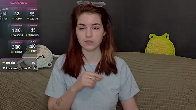 ElzaBlis online show from 11/26/25, 03:01