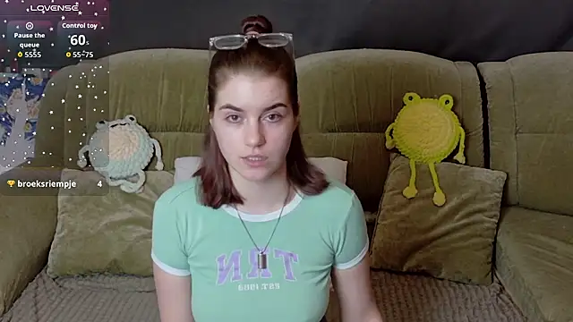 Snapshot of ElzaBlis chatting on 03/12/26, 03:16 ElzaBlis online show from 03/12/26, 03:16