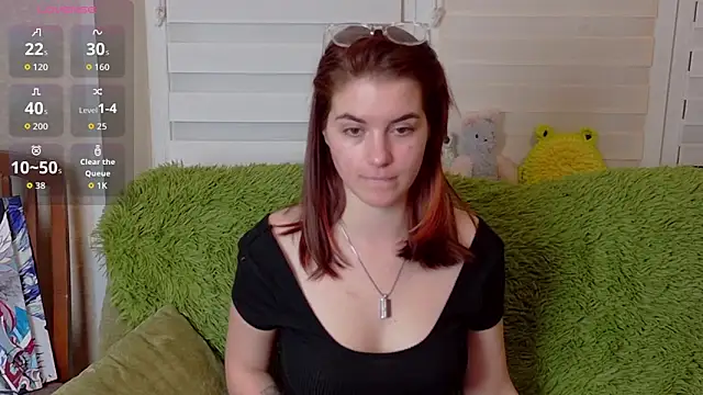 Snapshot of ElzaBlis chatting on 10/15/25, 05:10 ElzaBlis online show from 10/15/25, 05:10