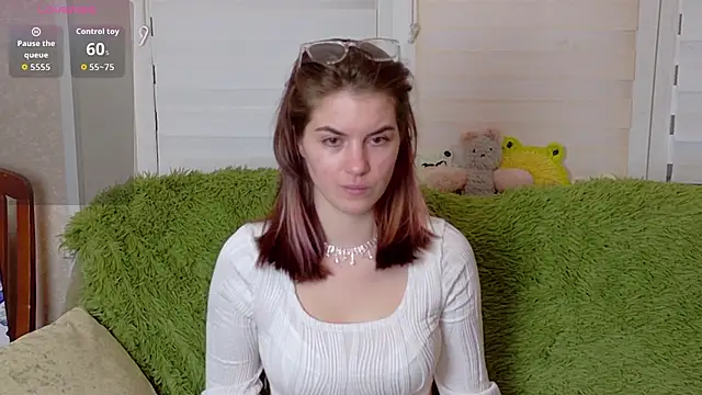 Snapshot of ElzaBlis chatting on 09/29/25, 03:50 ElzaBlis online show from 09/29/25, 03:50