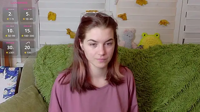 Snapshot of ElzaBlis chatting on 10/30/25, 05:43 ElzaBlis online show from 10/30/25, 05:43