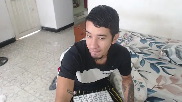 couplehotfantasies online show from 09/29/25, 06:46