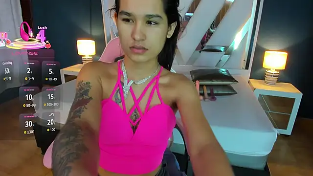 Snapshot of mia_kinky1 chatting on 09/26/25, 11:50 mia kinky1 online show from 09/26/25, 11:50