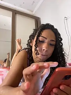 Snapshot of jhennyfer chatting on 09/13/25, 05:07 jhennyfer online show from 09/13/25, 05:07