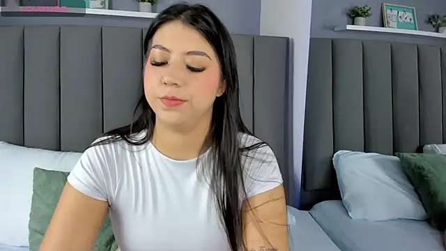 anagil  online show from 11/27/25, 01:44