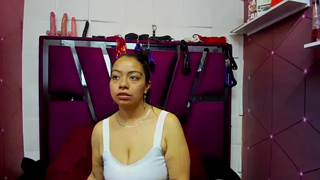 Snapshot of Asshley_sky chatting on 11/15/25, 02:04 Asshley sky online show from 11/15/25, 02:04