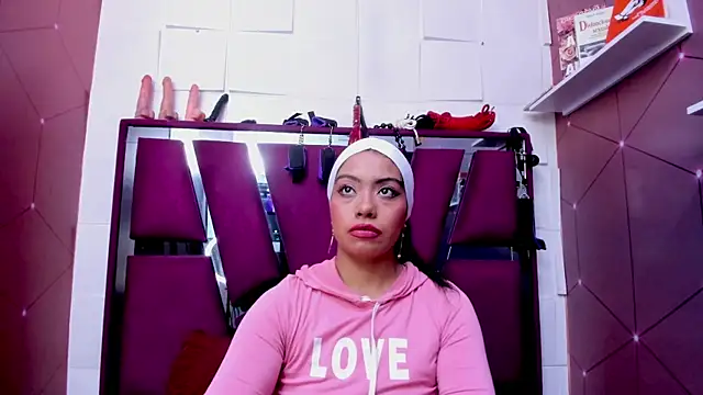 Snapshot of Asshley_sky chatting on 11/28/25, 03:17 Asshley sky online show from 11/28/25, 03:17