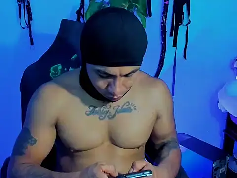 zeus 7777 online show from 10/23/25, 07:40