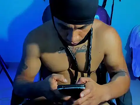 zeus 7777 online show from 10/24/25, 07:35