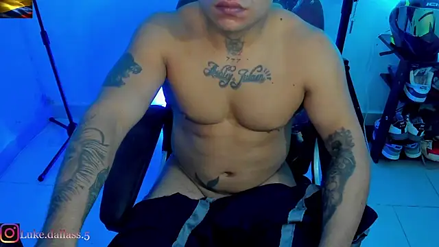 zeus 7777 online show from 02/16/26, 10:14