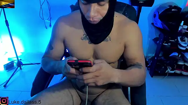 zeus 7777 online show from 01/18/26, 11:02