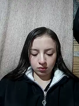 Snapshot of VioletaNova chatting on 03/17/26, 02:09 VioletaNova online show from 03/17/26, 02:09