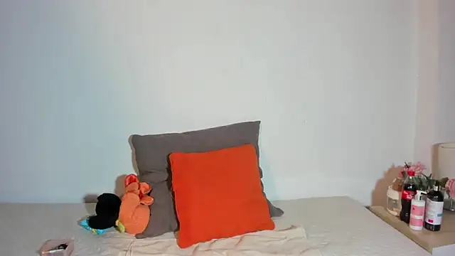 Honeyyy Brown online show from 09/17/25, 06:43