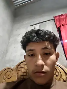 Snapshot of MattBroddy chatting on 11/14/25, 01:53 MattBroddy online show from 11/14/25, 01:53