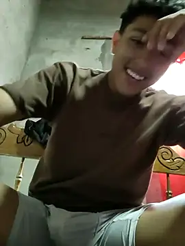 Snapshot of MattBroddy chatting on 11/14/25, 02:10 MattBroddy online show from 11/14/25, 02:10