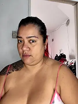 Snapshot of NARNYALABELLA chatting on 02/22/26, 02:08 NARNYALABELLA online show from 02/22/26, 02:08