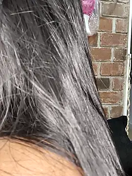 NARNYALABELLA online show from 03/18/26, 10:40