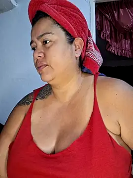 Snapshot of NARNYALABELLA chatting on 10/22/25, 10:47 NARNYALABELLA online show from 10/22/25, 10:47