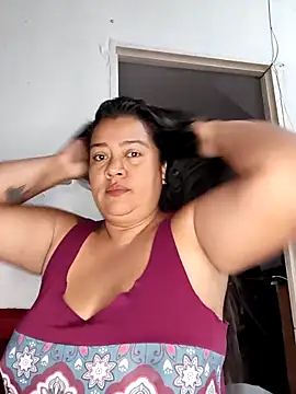 NARNYALABELLA online show from 04/05/26, 11:06