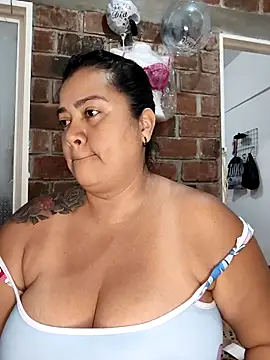 NARNYALABELLA online show from 03/25/26, 10:03