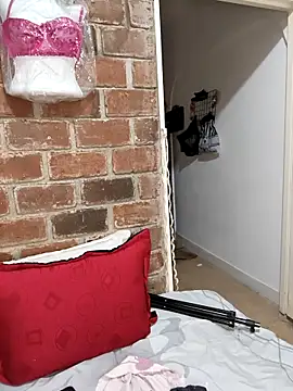 NARNYALABELLA online show from 03/10/26, 09:35